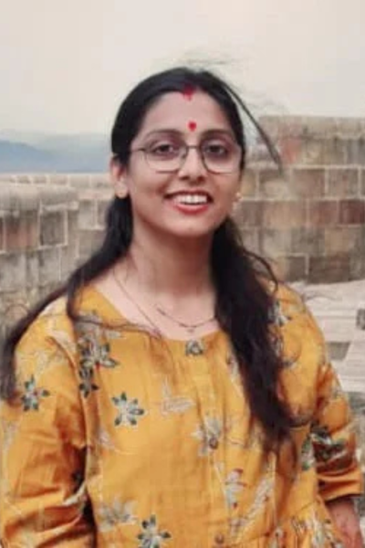 श्रीमती नेहा थापक जी 